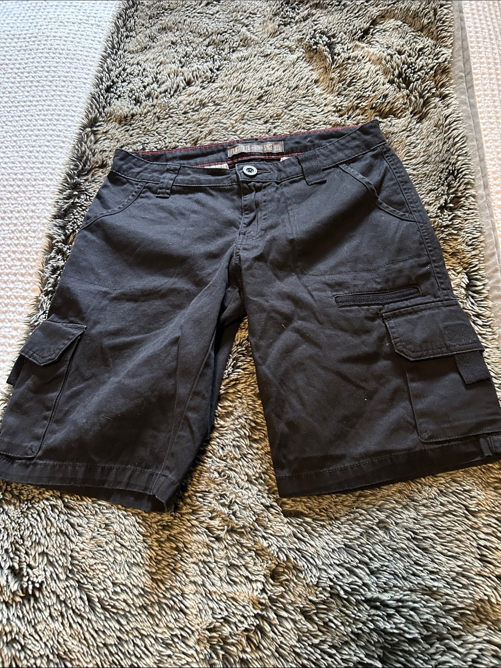 Dickie’s Black Cargo Shorts 4